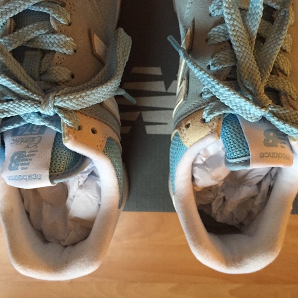 New Balance Classics Womens 574 Baby Blue Size 6B - Picture 5 of 7